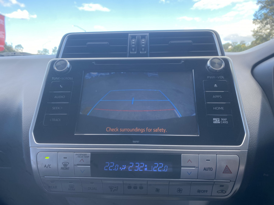 2018 Toyota LandCruiser Prado GDJ150R GXL SUV Image 14