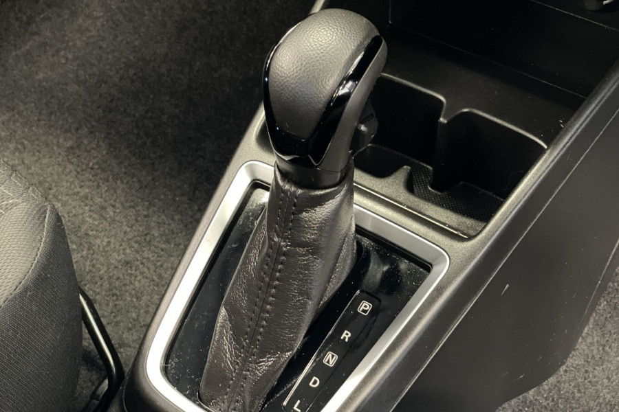 2023 Suzuki Swift AZ Series II GL Plus Hatch Image 9