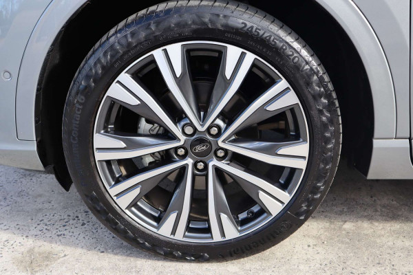 2021 Ford Escape ZH Vignale SUV Image 15