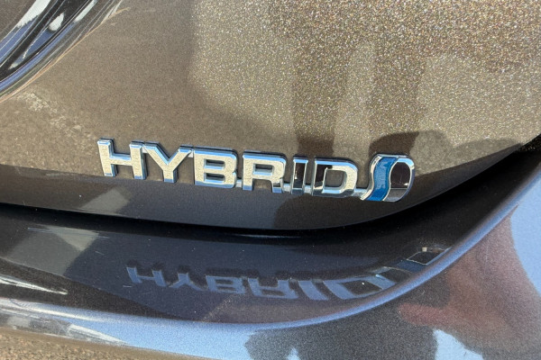 2022 Toyota Camry Hybrid AXVH70R Ascent Sedan Image 8