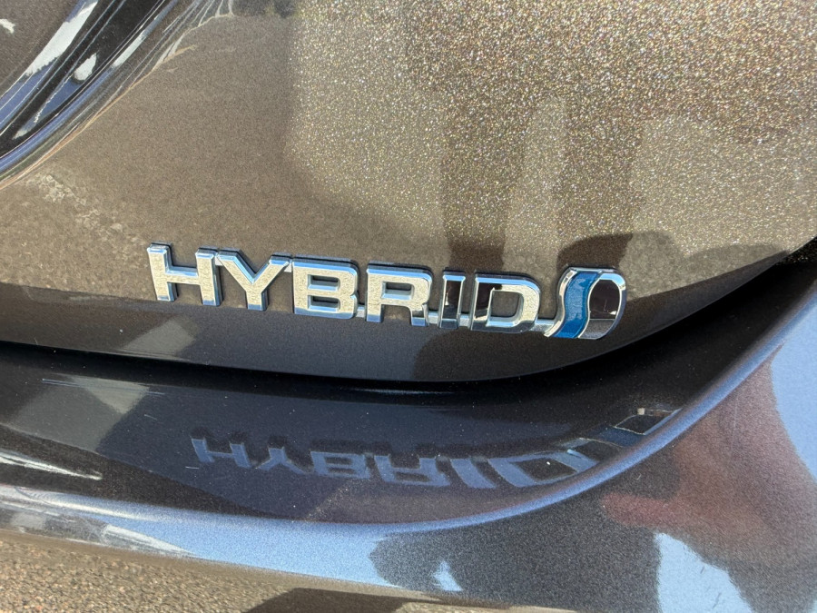2022 Toyota Camry Hybrid AXVH70R Ascent Sedan Image 8