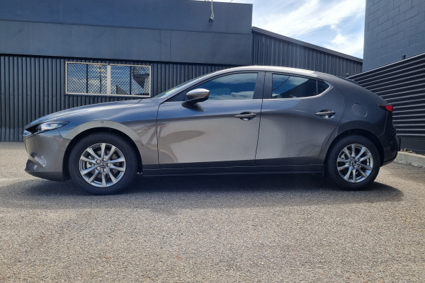 2024 Mazda 3 BP G20 Pure Hatch Image 2