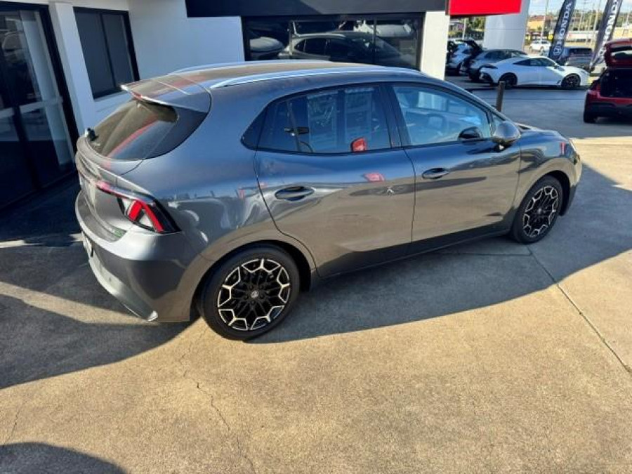 2026 MG MG4 EV Urban AH4E Essence 43 Hatch Image 3