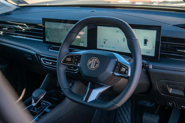 2026 MG HS Excite Hybrid+ SUV Image 9