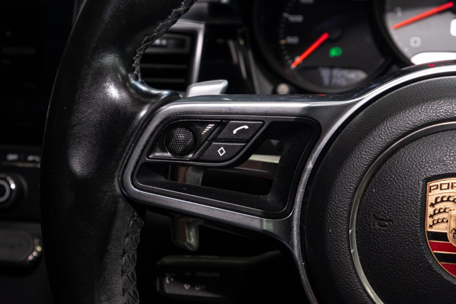 2016 MY17 Porsche Macan 95B S SUV Image 11