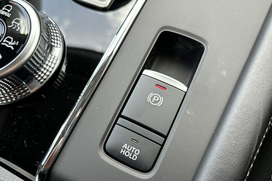 2024 Mitsubishi Outlander ZM LS SUV Image 28
