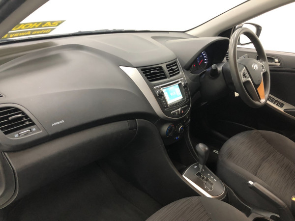 2015 Hyundai Accent RB2  Active Hatchback