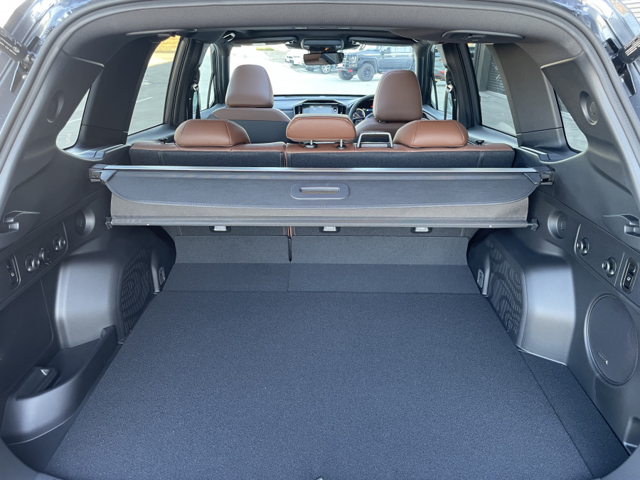2026 Subaru Forester S6 Hybrid Touring SUV Image 9