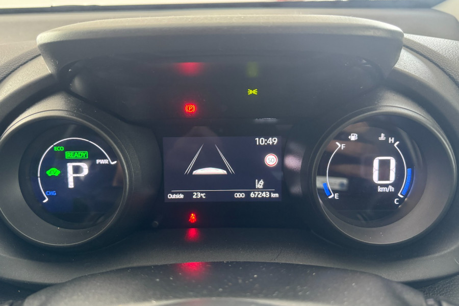 2021 Toyota Yaris Cross MXPB10R GX SUV Image 17