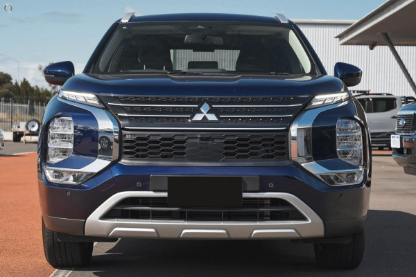 2024 Mitsubishi Outlander ZM LS SUV