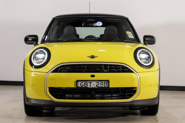 2026 MY25 MINI Cooper F65 C Favoured Hatch image 2