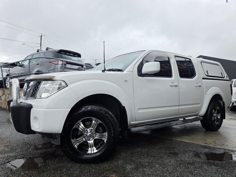 2011 Nissan Navara D40 ST Ute Image 1
