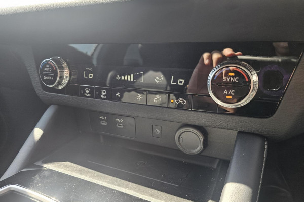 2025 Mitsubishi Outlander ZM LS SUV Image 23
