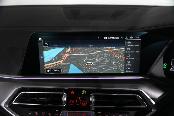 2022 BMW X5 xDrive30d SUV Image 14