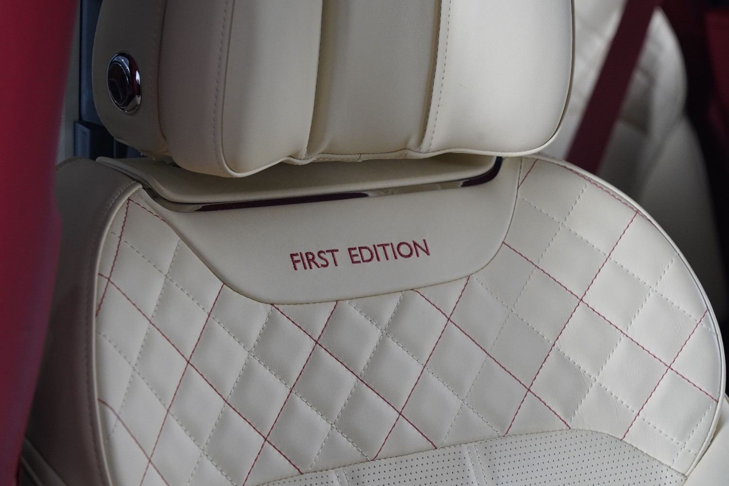 2016 Bentley Bentayga First Edition W12  SUV Image 36