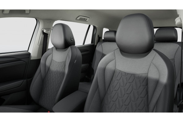 2025 Volkswagen Tayron R4 150TSI Life SUV Image 11