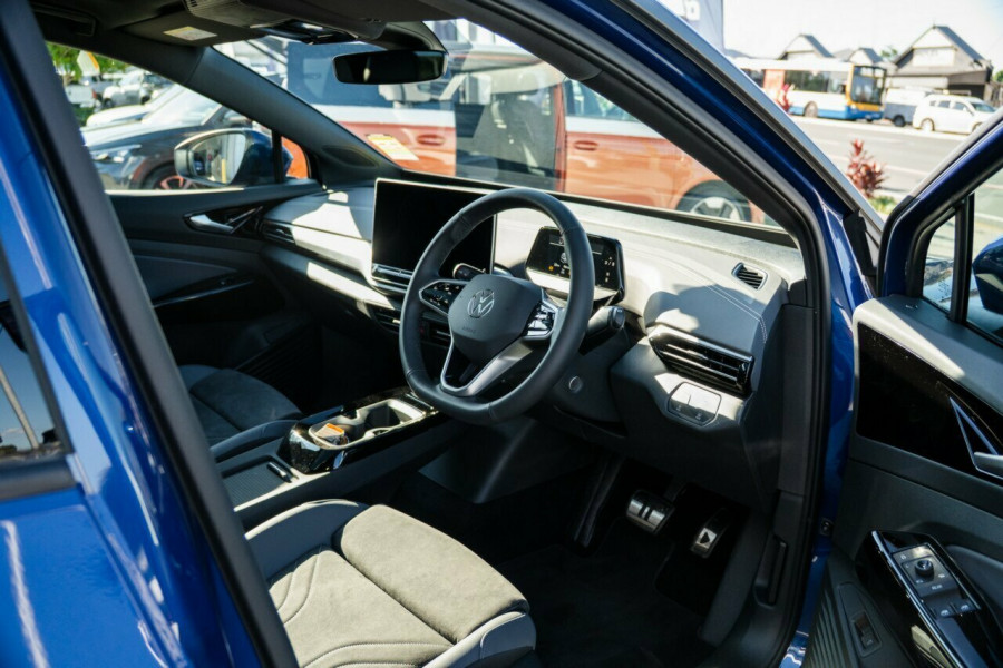 2026 MY27 Volkswagen ID. 4 E2 Pro SUV Image 14