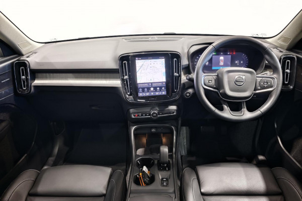 2025 Volvo XC40 XZ Plus B4 SUV Image 43