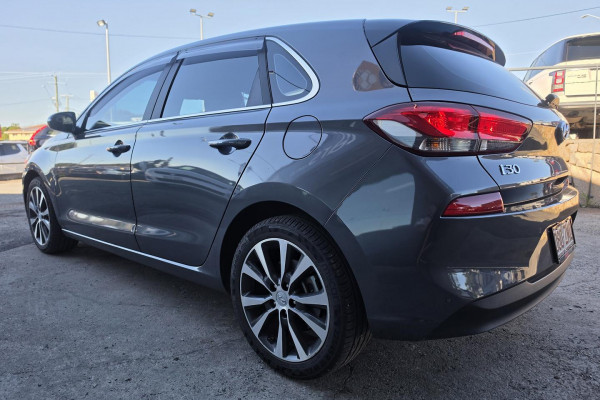 2019 MY20 Hyundai i30 PD2 Elite Hatch Image 9