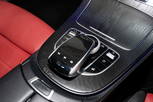 2018 Mercedes-Benz E-Class E300 Coupe image 19
