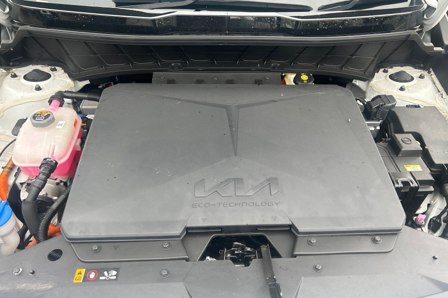  MY24 Kia Niro SG2 EV GT-Line SUV Image 14