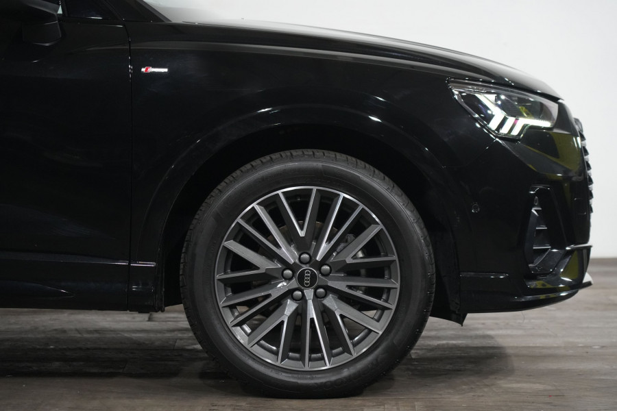 2025 Audi Q3 F3 35 TFSI S line Edition SUV Image 5