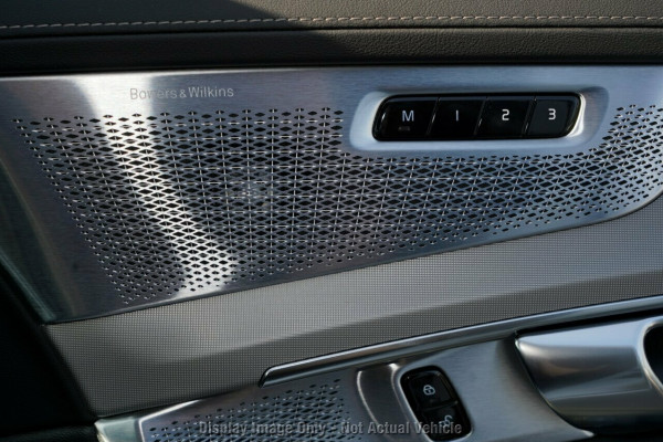 2026 Volvo XC90 L Series Black Edition SUV Image 14