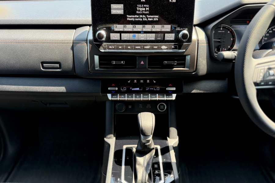 2024 Mitsubishi Triton MV GSR Ute Image 15