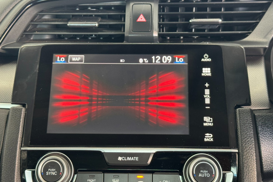 2017 MY16 Honda Civic 10th Gen VTi-LX Sedan Image 10