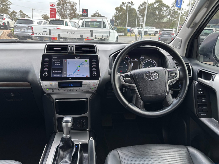 2022 Toyota LandCruiser Prado GDJ150R VX SUV Image 25