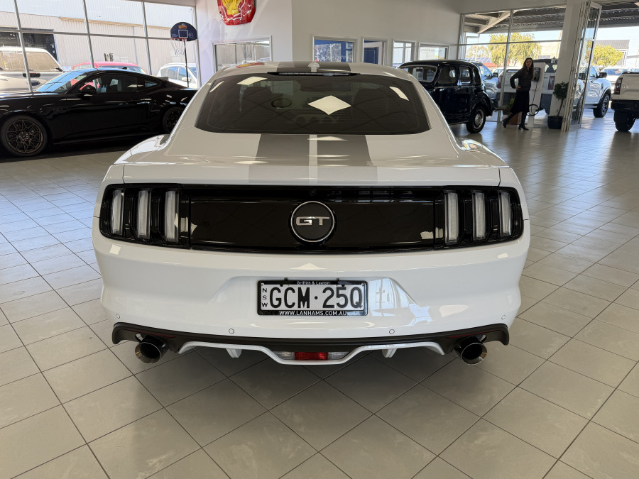 2017 Ford Mustang FM GT Coupe Image 6
