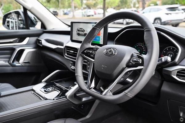 2025 LDV D90 SV9A Executive SUV Image 5