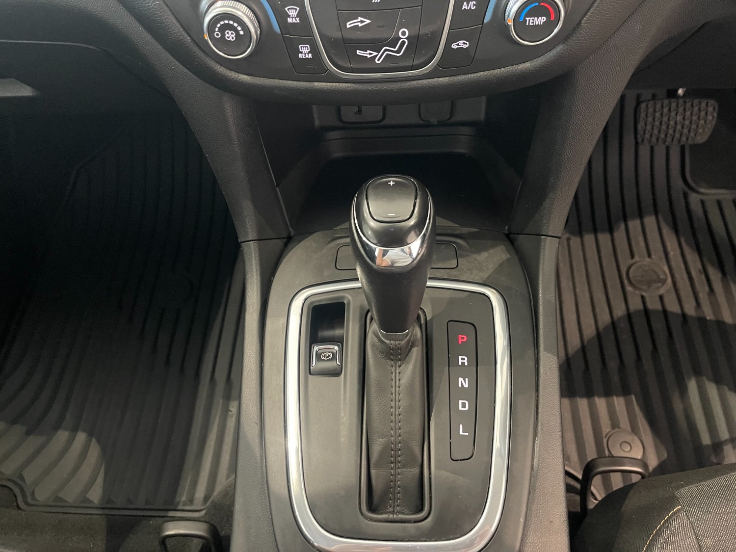 2018 Holden Equinox EQ Turbo LS Wagon Image 8