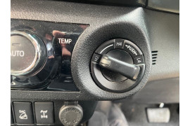 2019 Toyota HiLux  SR5 Ute