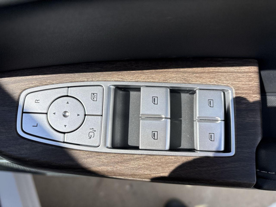 2025 MG QS IS31 Essence SUV Image 16