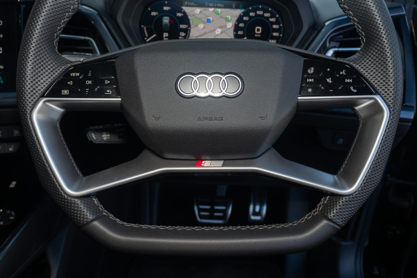 2025 Audi Q4 e-tron F4 45 SUV image 11