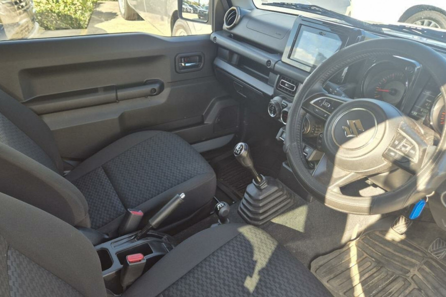 2020 Suzuki Jimny JB74 Coupe Image 11
