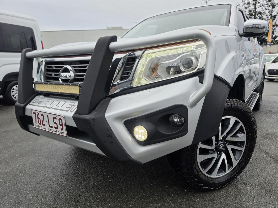 2015 Nissan Navara D23 ST Dual Cab Pickup Image 2