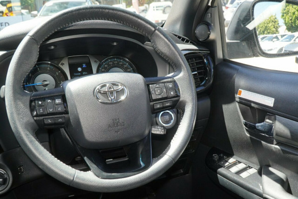 2024 Toyota HiLux GUN126R Rogue 48V Ute Image 6