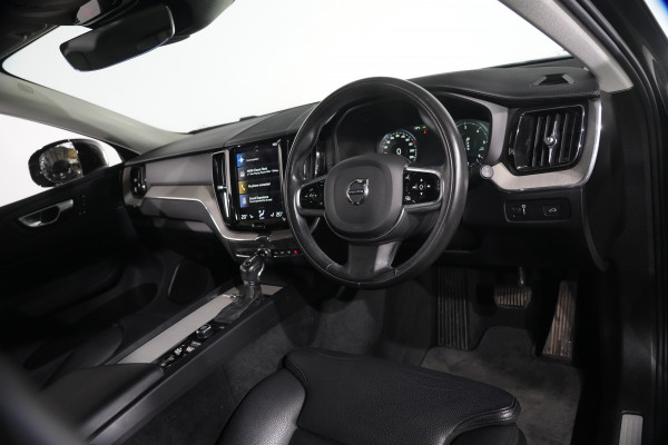 2020 Volvo XC60 UZ D4 Inscription SUV image 12