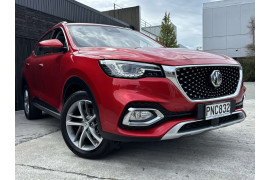 2022 MG HS PHEV Essence Wagon