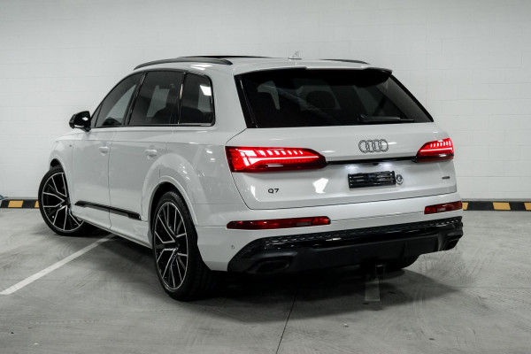 2025 MY26 Audi Q7 4M TDI 210kW S line SUV image 2
