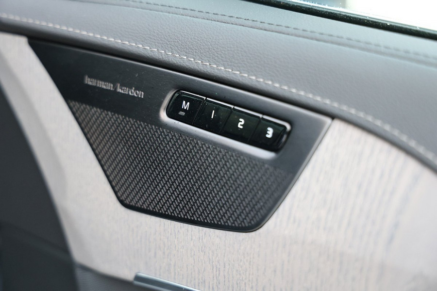2024 MY25 Volvo XC90 L Series Ultra B6 Bright SUV Image 13