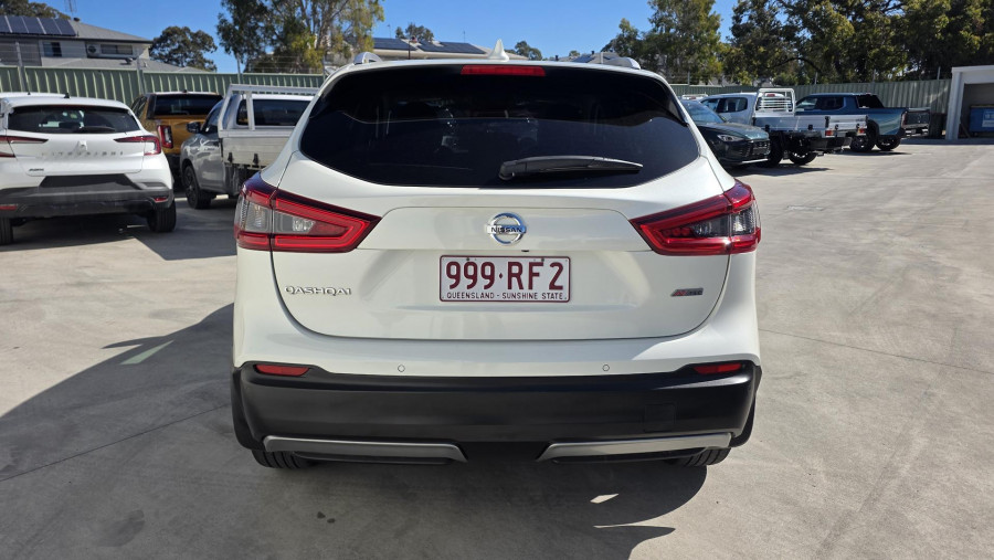 2017 Nissan QASHQAI J11 ST SUV Image 14