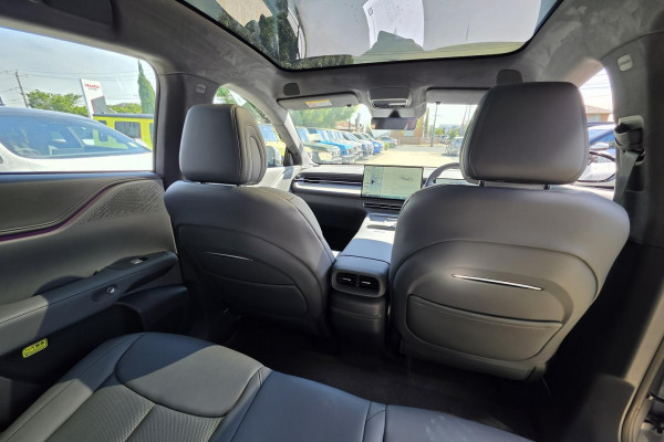 2025 XPeng G6  Long Range SUV Image 23