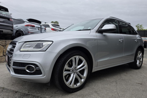 2013 Audi SQ5 8R TDI SUV Image 3