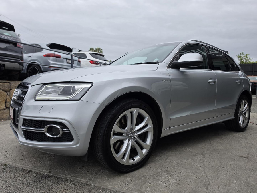 2013 Audi SQ5 8R TDI SUV Image 3