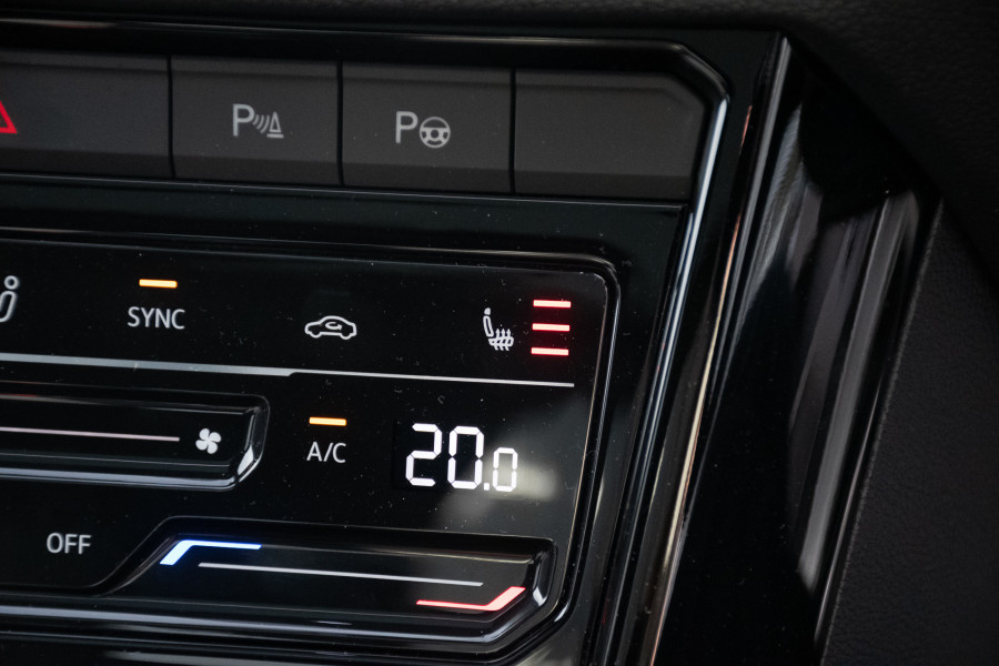 2025 MY26 Volkswagen T-Roc D11 140TSI R-Line SUV Image 18