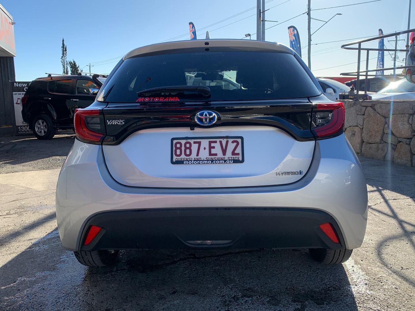 Used 2022 Toyota Yaris SX Hybrid #9388 Kedron, QLD | Auto Request