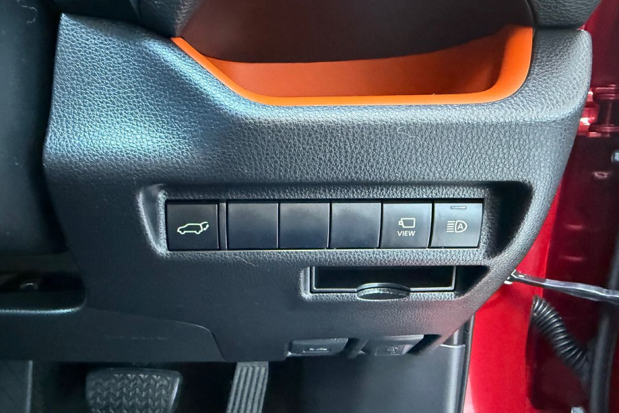 2020 Toyota RAV4 AXAA54R Edge Wagon Image 15